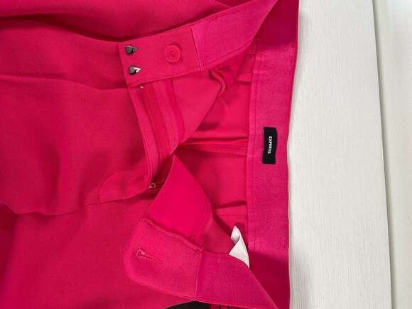 NWT Express High Waisted Pleated Wide Leg Pant in Fuchsia Sz 8 - Picture 4 of 6